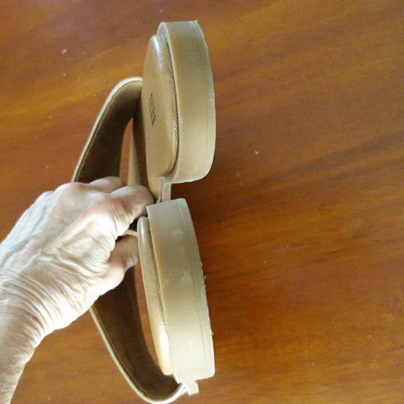 Nordstrom Rack Gold Slides Rhinestones Single Band Sandals sz 10M - Picture 8 of 11